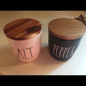Rae Dunn salt and pepper cellars